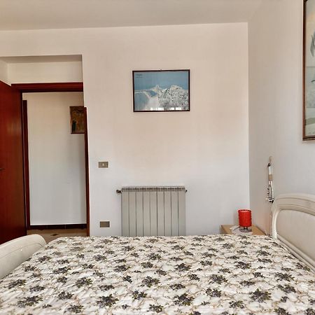 Holidaycasa Leone - Con Posto Auto A 200Mt Dal Mare Sperlonga Exterior photo