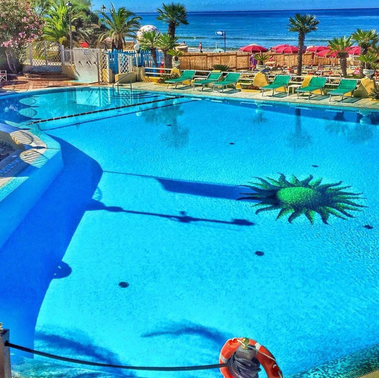 Holidaycasa Leone - Con Posto Auto A 200Mt Dal Mare Sperlonga Exterior photo