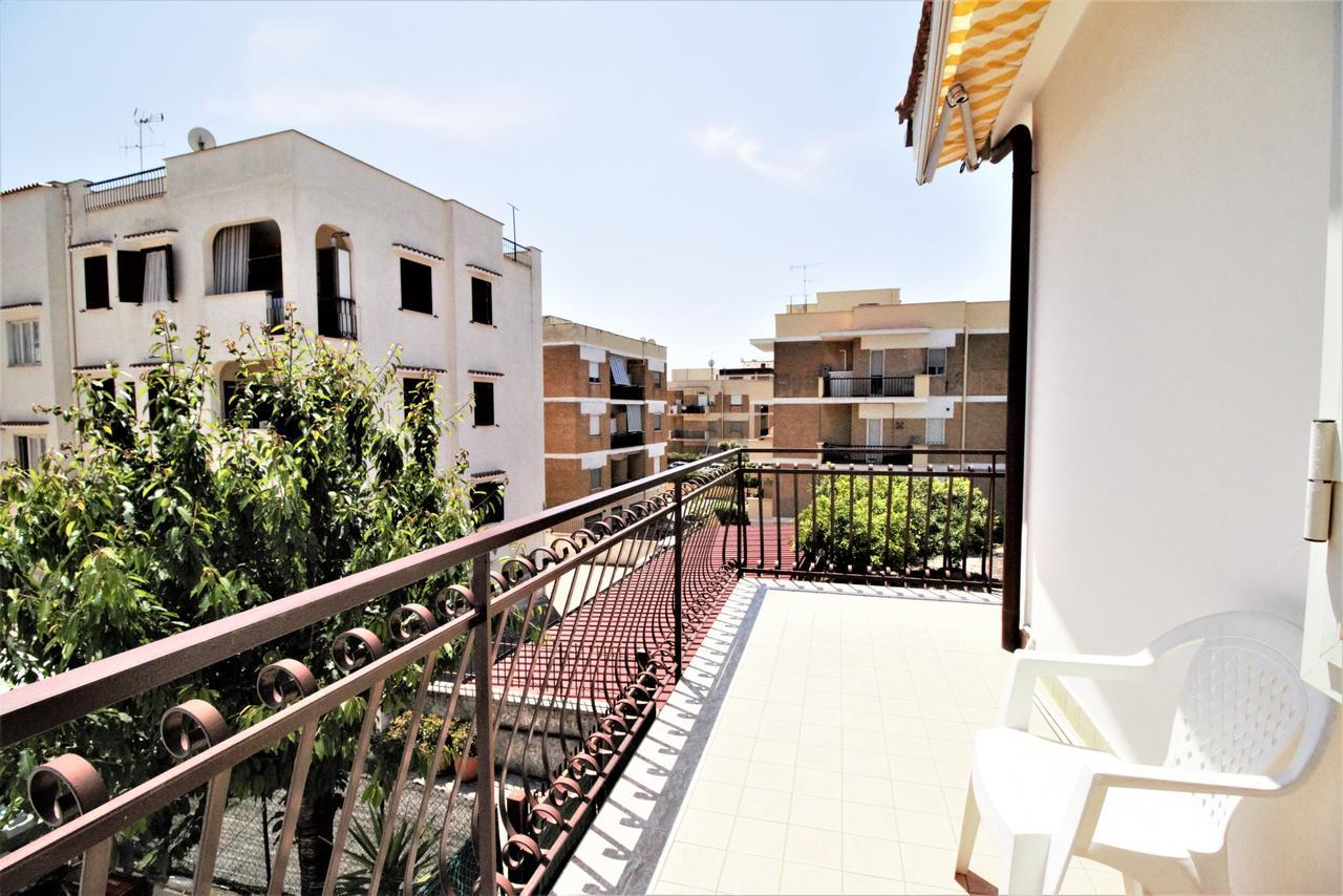 Holidaycasa Leone - Con Posto Auto A 200Mt Dal Mare Sperlonga Exterior photo