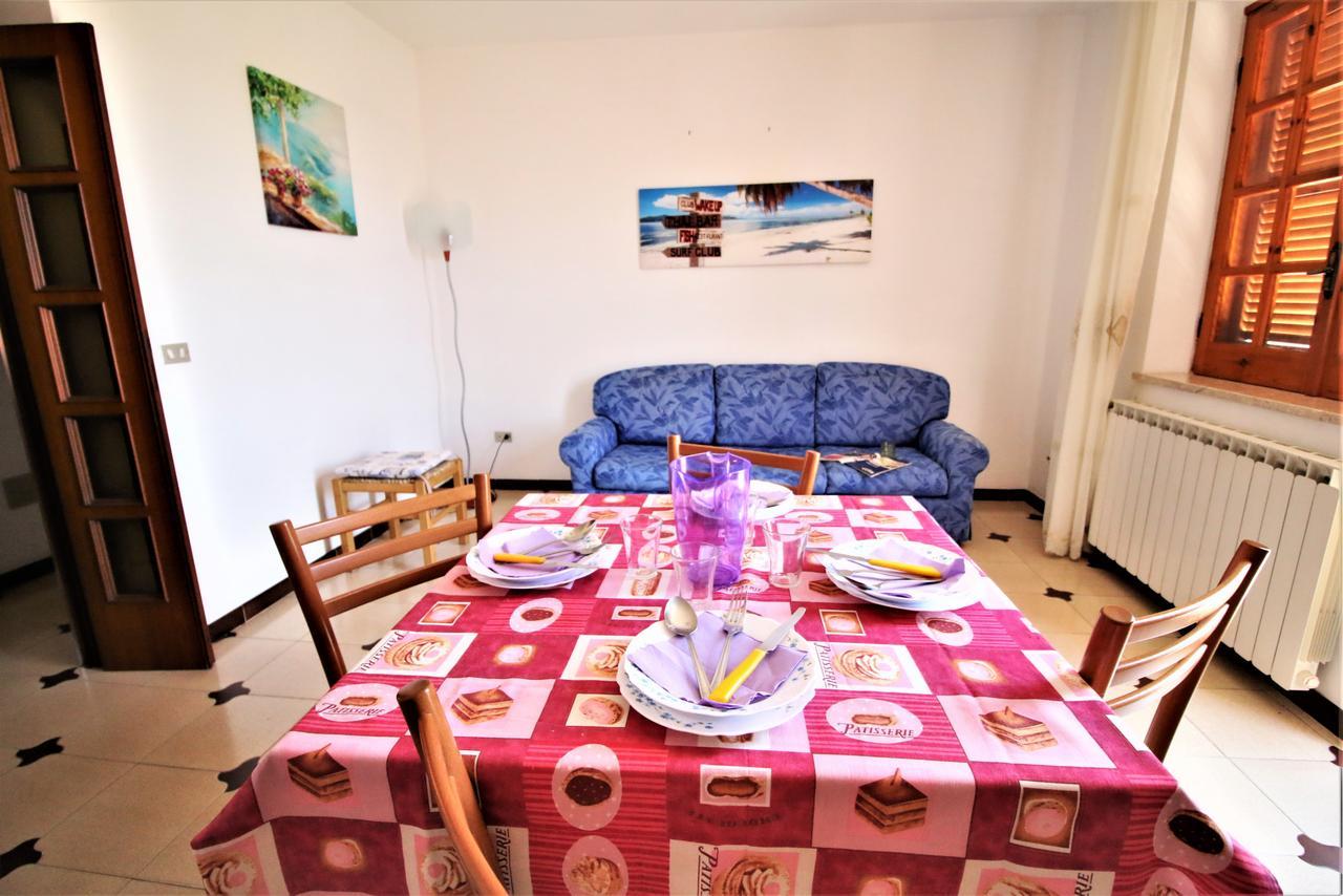 Holidaycasa Leone - Con Posto Auto A 200Mt Dal Mare Sperlonga Exterior photo